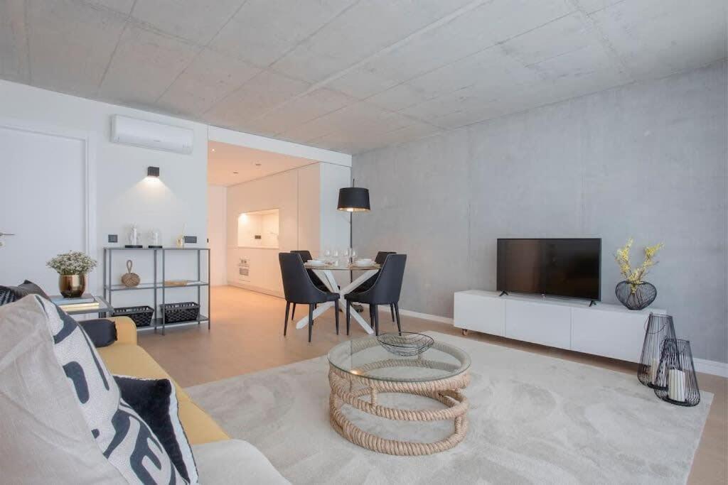 Liiiving In Gaia - Beach Seaside Apartment 빌라노바데가이아 외부 사진